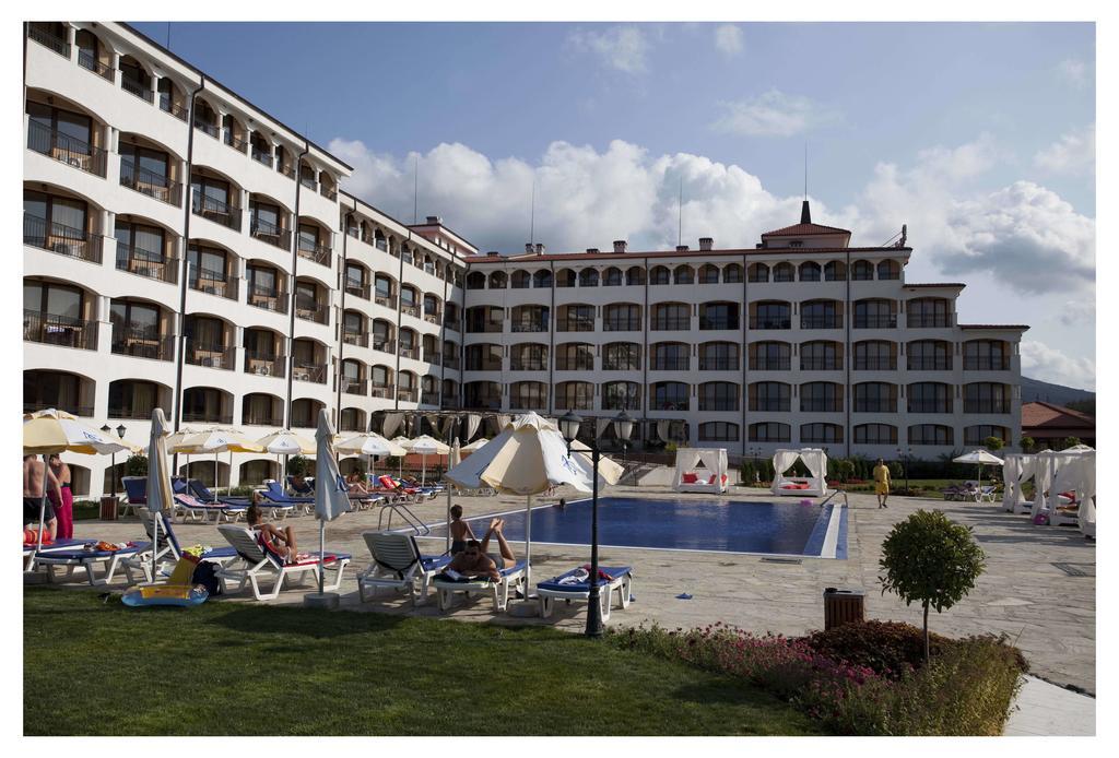 Aparthotel Regina Mare Tsarevo Exterior foto